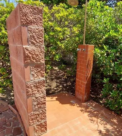 Villetta Con Giardino *