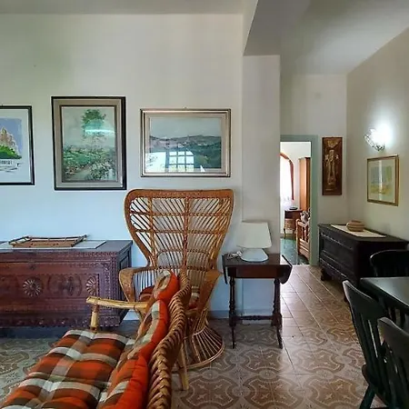 Holiday home Villetta Con Giardino