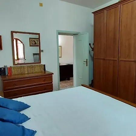 Holiday home Villetta Con Giardino *
